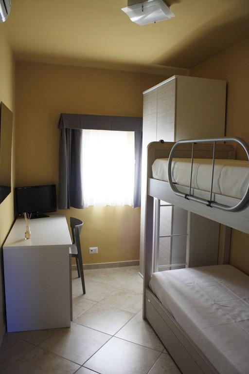 Bed and breakfast Fly *